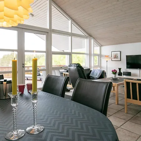 4 Star Holiday Home In Skals *