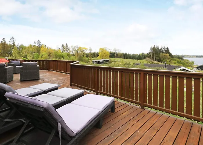 度假居 8 Person In