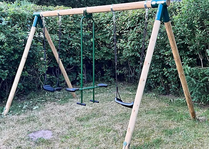 度假居 8 Person In *