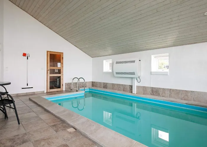 Feriehus 8 Person In Skals