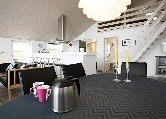 Feriehus 8 Person In